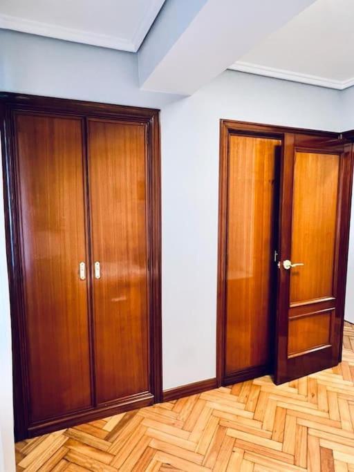 Apartamento En El Centro De Vigo 2 Habitaciones Buitenkant foto
